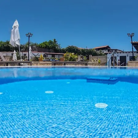 Elegant House Sea View Cruz Ferienhaus