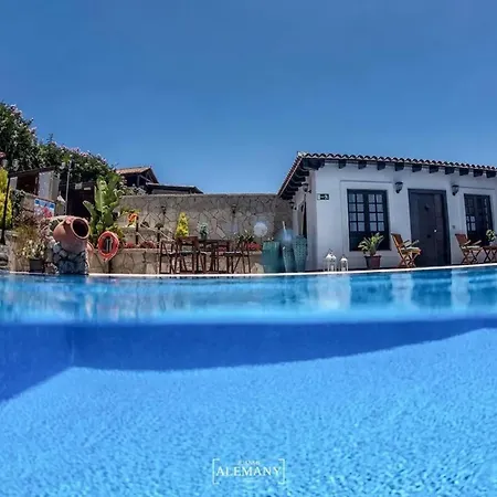 Ferienhaus Elegant House Sea View Cruz